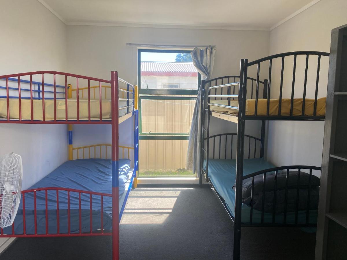 Peace Haven Backpackers Hostel เบลนิม ภายนอก รูปภาพ